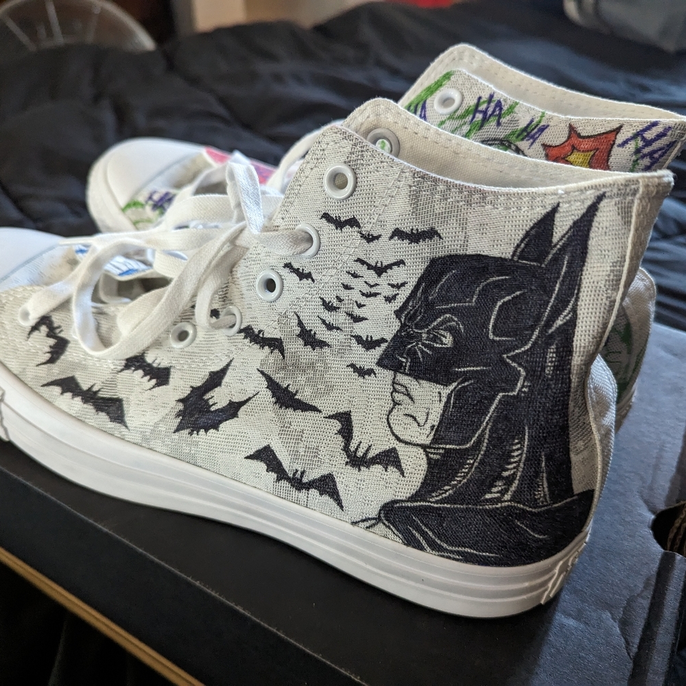 Custom Batman Converse - image 1